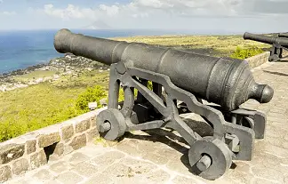 2 cannons protecting an old coastal fort